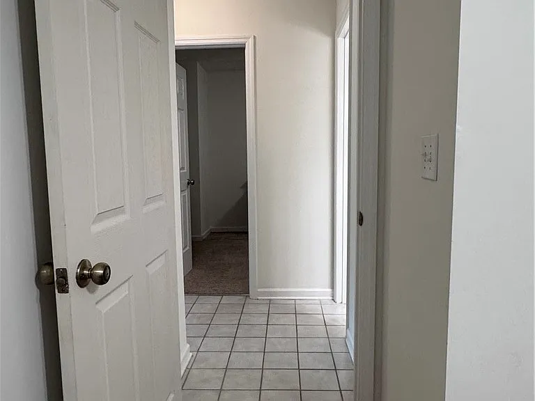 1535 Londonderry Pl — Photo 32