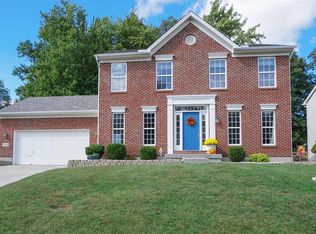 1124 Sparrowwood Blvd, Batavia, OH 45103