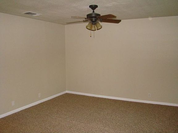 4th image of 5996 Sampson Blvd