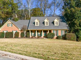 4125 Regent Ln, Lilburn, GA 30047