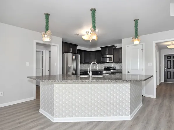 22637 Quarry Rd, Athens, AL 35613