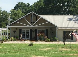 1737 River Rd, Marksville, LA 71351