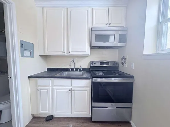 172 Fountain St #2J1, New Haven, CT 06515