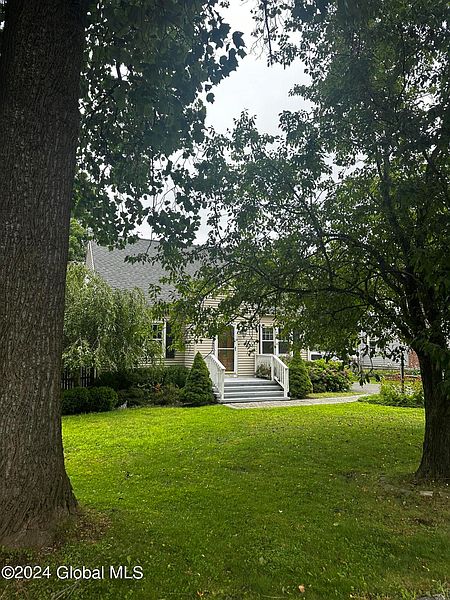 4th image of 5 Bolivar Avenue