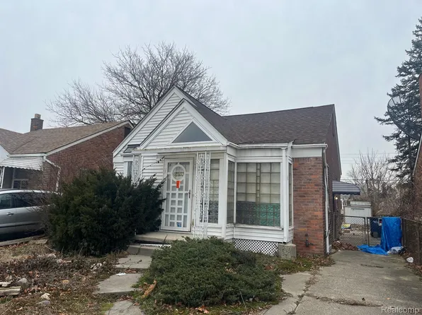 19800 Woodingham Dr, Detroit, MI 48221