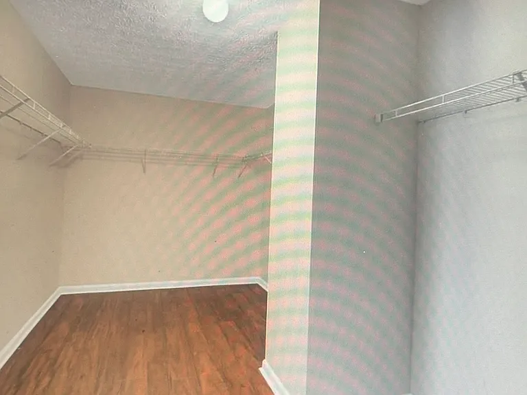 2592 Brookgate Xing — Photo 17