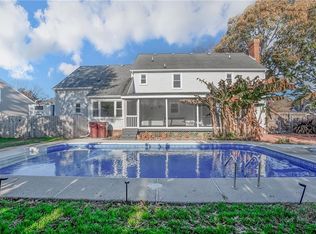 437 Woodbridge Dr, Chesapeake, VA 23322