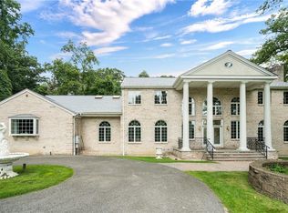 184 Heatherdell Rd, Ardsley, NY 10502