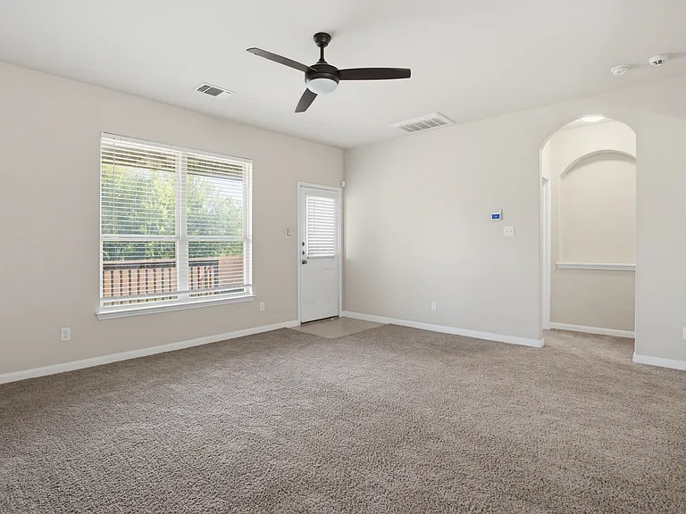15136 Pandion Dr — Photo 28