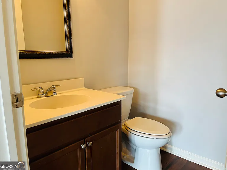 381 Sand Bay Dr — Photo 6
