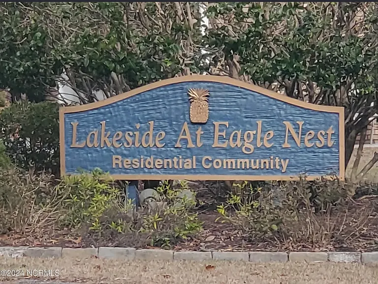 4091 Lakeshore Dr — Photo 40