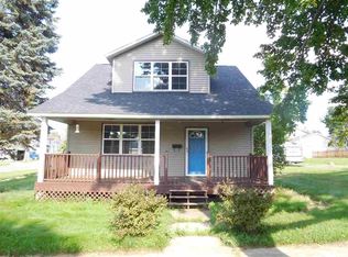 228 Iron St, Norway, MI 49870