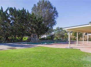 1608 W Orangewood Ave, Anaheim, CA 92802