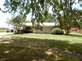 455 Shattles Rd, Gilmer, TX 75644