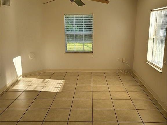 3rd image of 1133 Morningside Dr #A