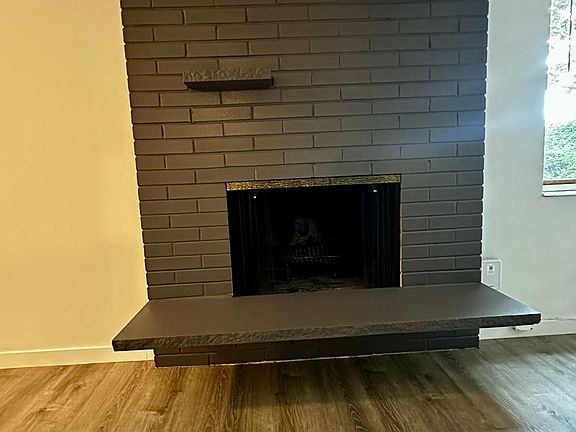 3rd image of 800 NW 62nd St #802