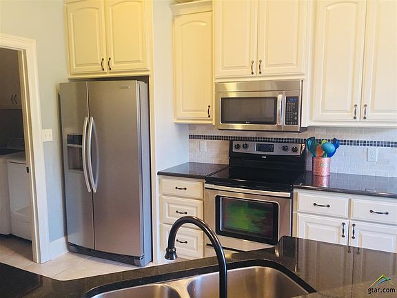 4th image of 11210 Water Oak Dr