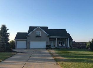 4013 E Taft Rd, Saint Johns, MI 48879