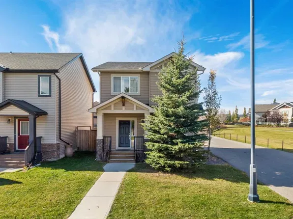 116 Drake Landing Loop, Okotoks, AB T1S 0H4