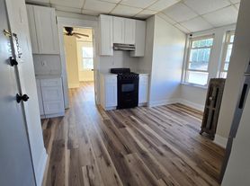 299 Maple St, Kearny, NJ