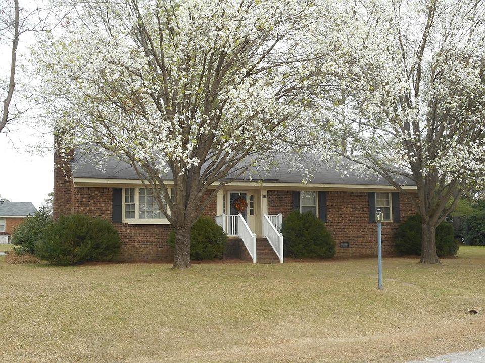 1st image of 227 Kent Ct