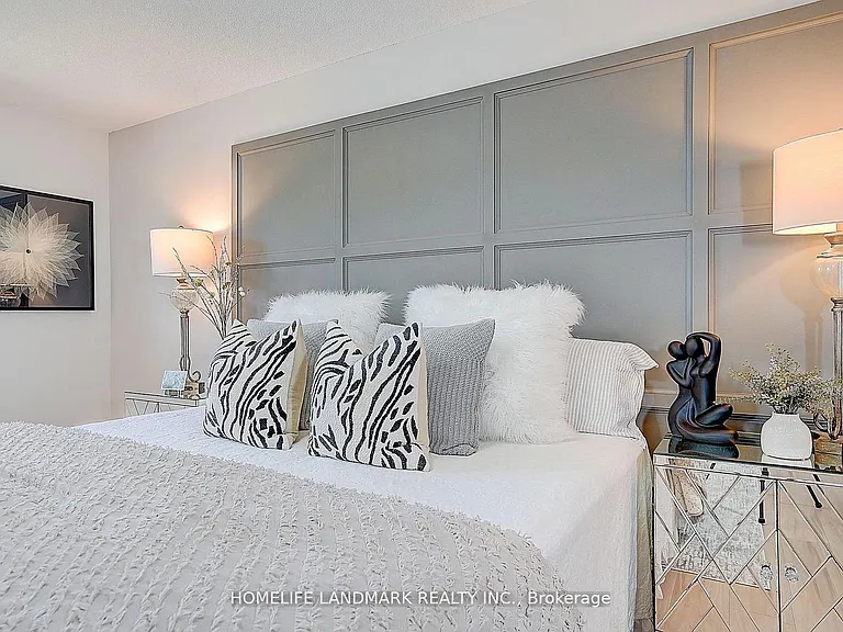 20573 Yonge St — Photo 34