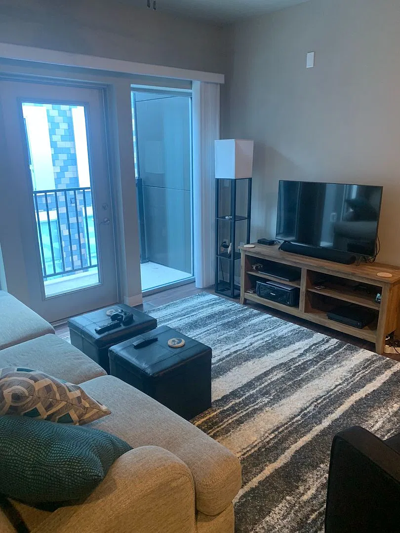 Augusta Place — Photo 3