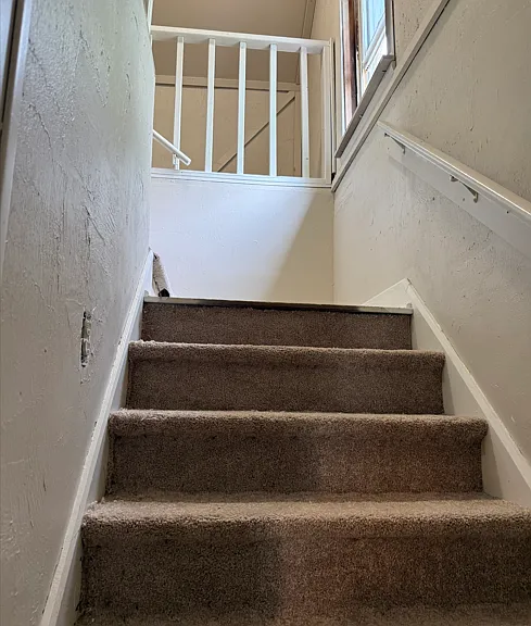 937 Howard St — Photo 8