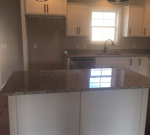 4th image of 5828 Southern Hills Dr