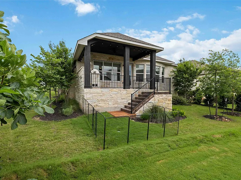 401 Sitlington Ln — Photo 28