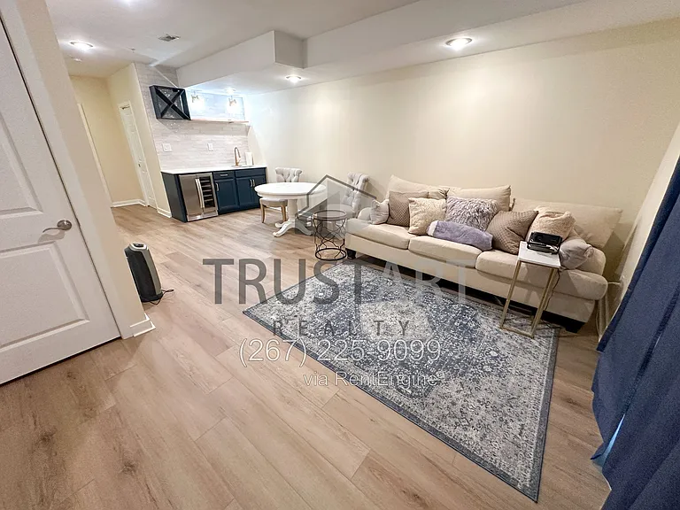 4128 Apple St #1 — Photo 19