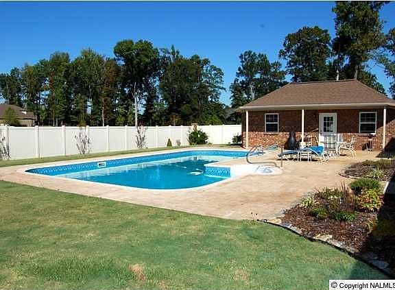 2nd image of 247 Bishop Farm Way