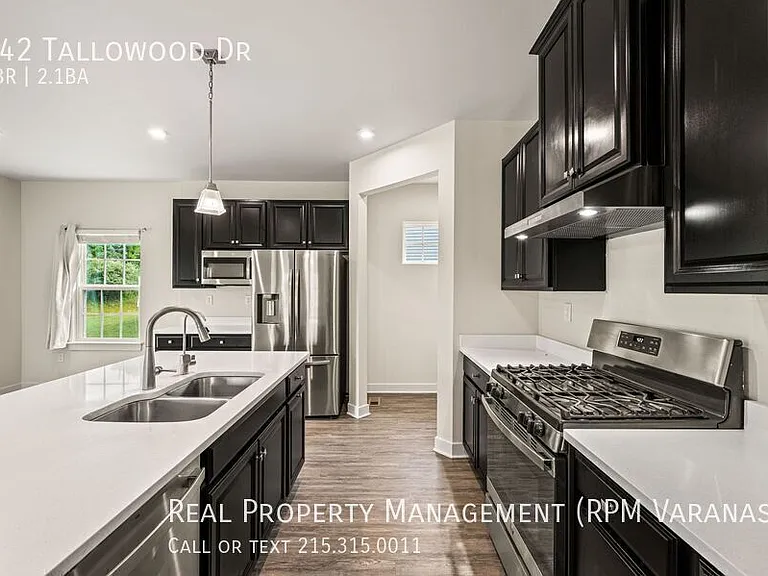 142 Tallowood Dr — Photo 10