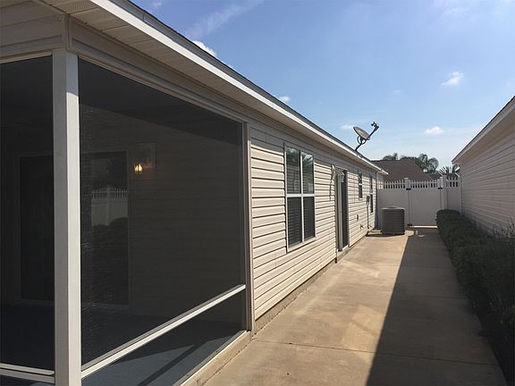 Side patio