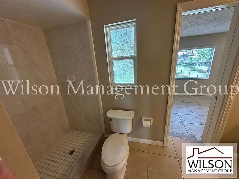 620 Lakespur Ln — Photo 25