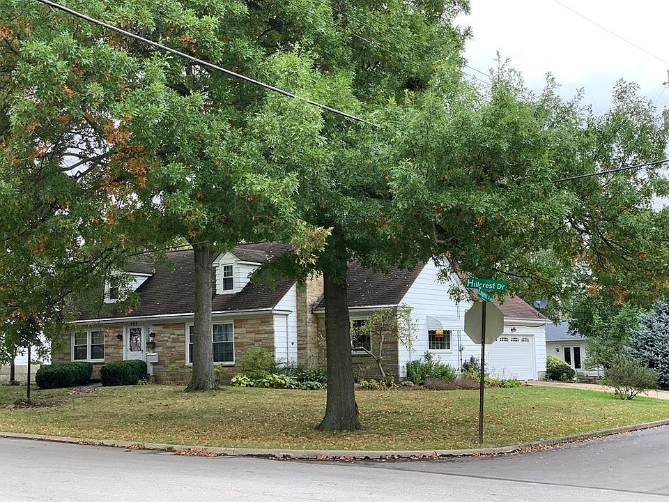 1st image of 452 Hillcrest Dr