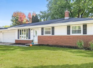 1222 Armory Pl, Oshkosh, WI 54902