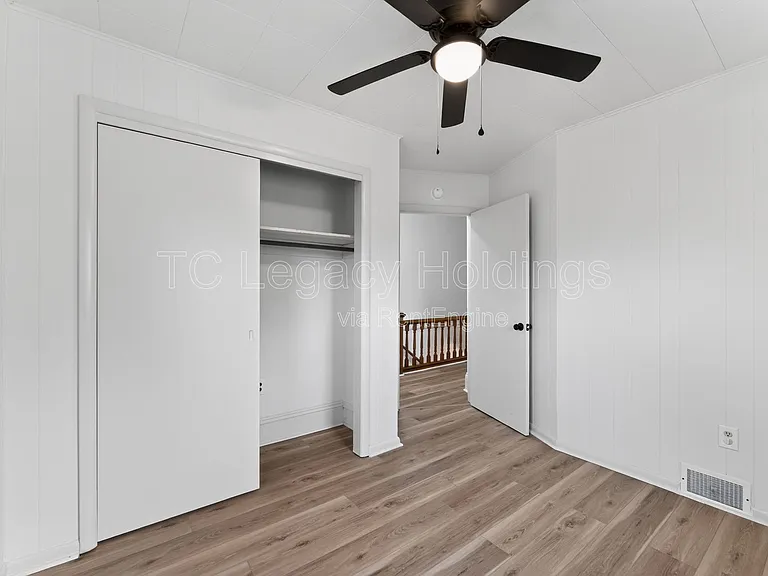 321 Clark St — Photo 24