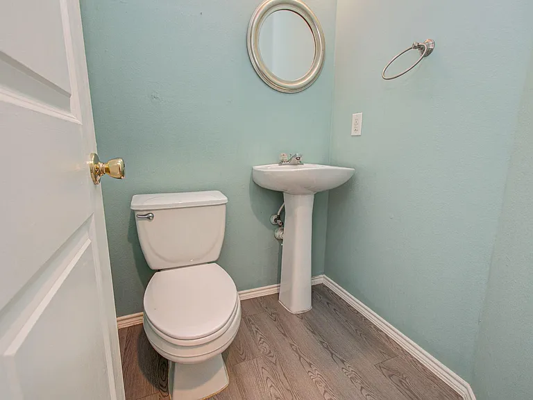 16126 Coleburn Dr — Photo 16