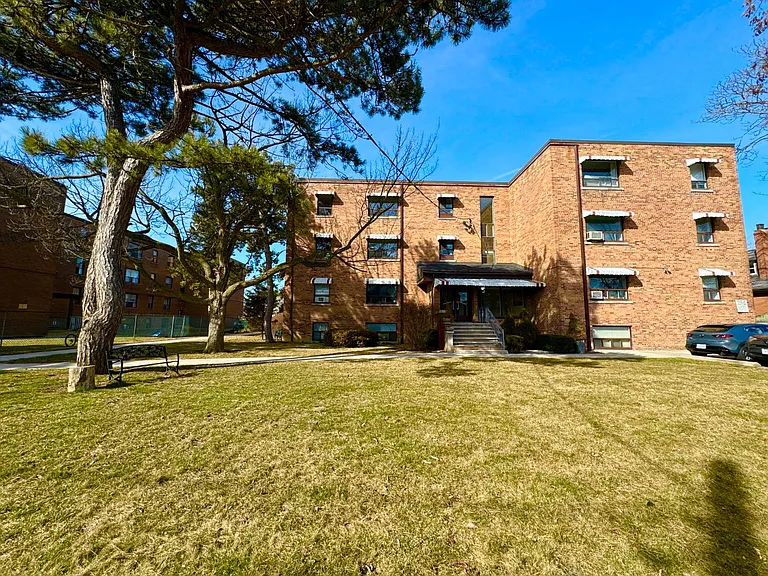 2696 Lake Shore Blvd W #16 — Photo 17