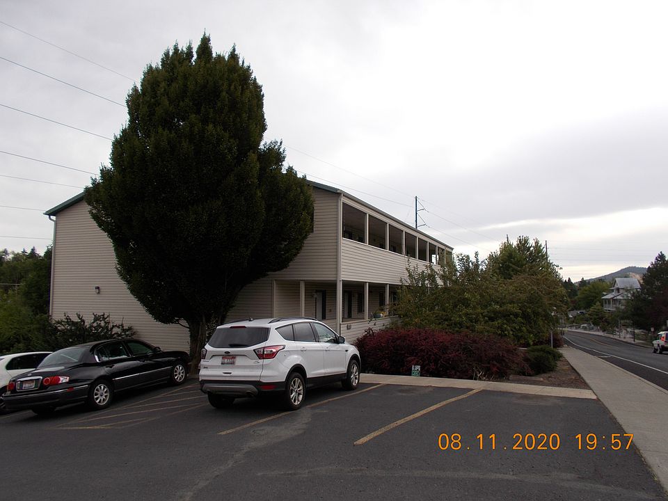1st image of 610 Styner Ave #3