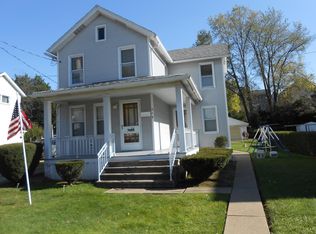 319 3rd Ave, Jessup, PA 18434