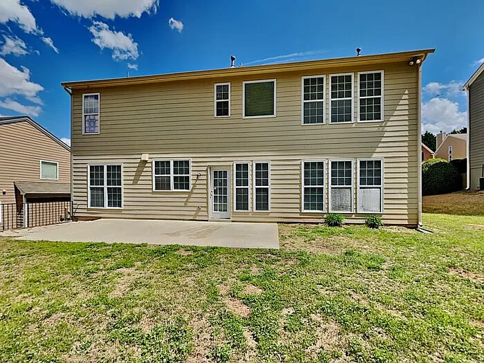 755 Earlham Dr — Photo 22