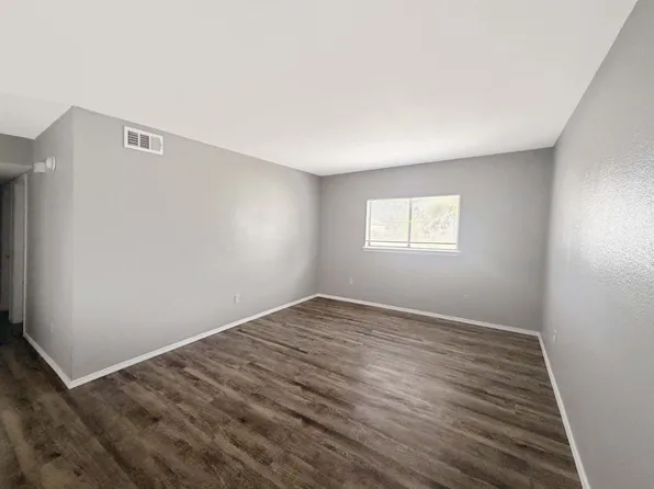 2001-2111 West Jackson Avenue, 2001-2111 W Jackson Ave #2011, Lovington, NM 88260