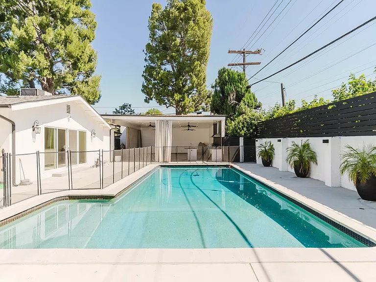 11072 Chimineas Ave — Photo 32
