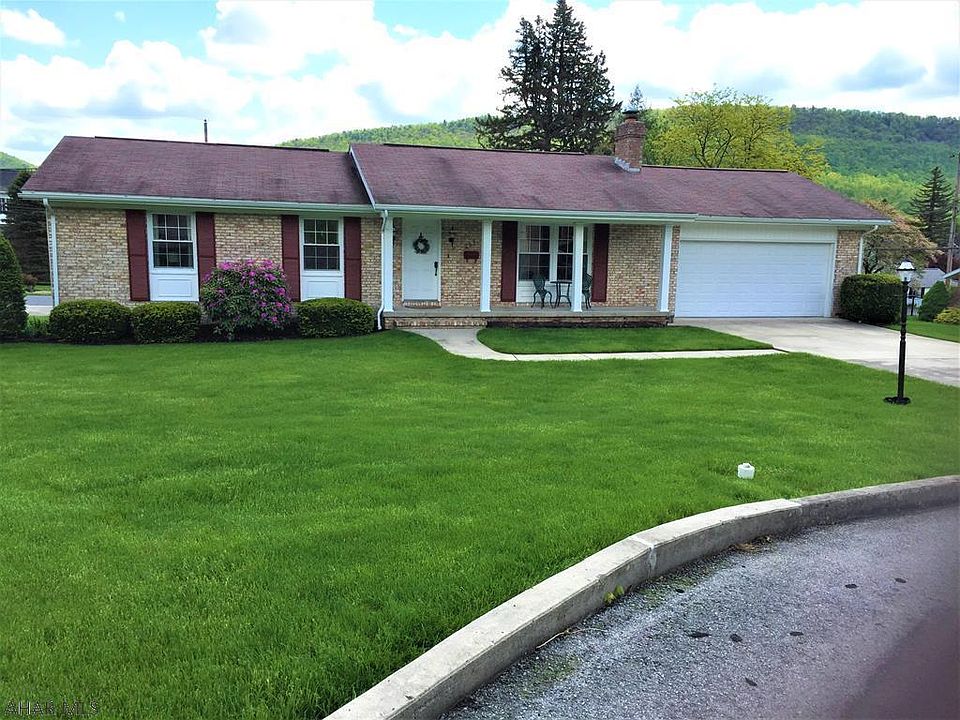 1st image of 205 Concord Dr