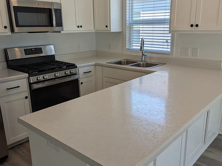 129 Edgefield Rd — Photo 38
