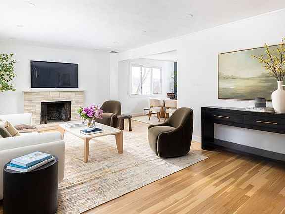 2nd image of 25 Brandeis Rd