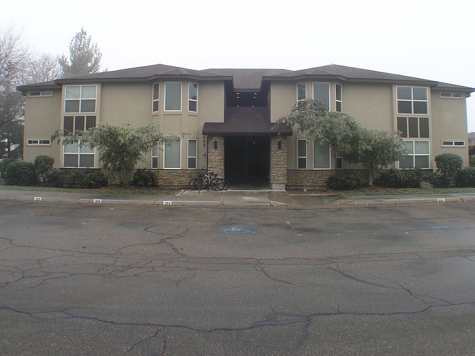 1st image of 699 N Mitchell St APT 202