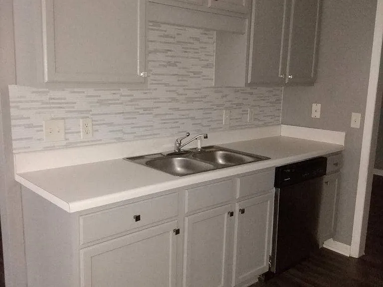 1708 Dream View Ln — Photo 3